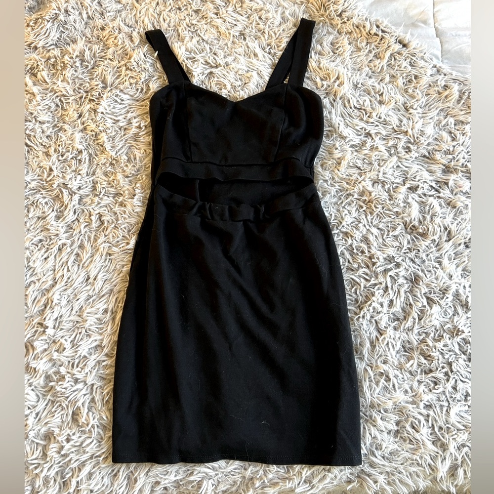 Mini black dress with slit